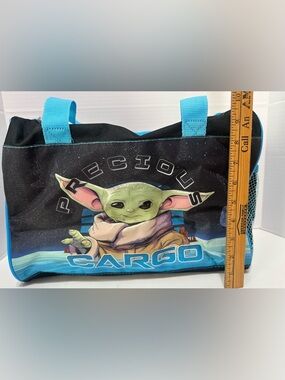 Star Wars Precious Cargo Baby Yoda Mandalorian Dufflebag